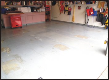 Garage Floor Before the Pro Garage Floor Covering.